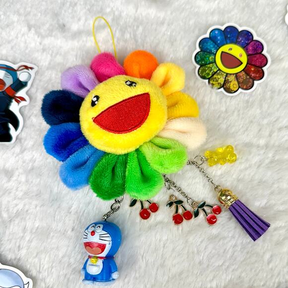 Murakami looking smile rainbow Pillow, stickers & bag charm keychain - Picture 6 of 11